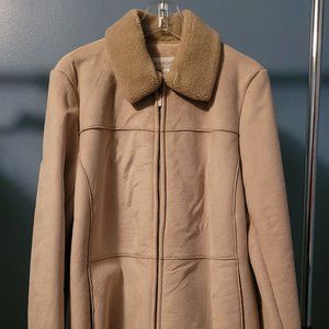Liz Claiborne. Coat. Size M. Alabaster.